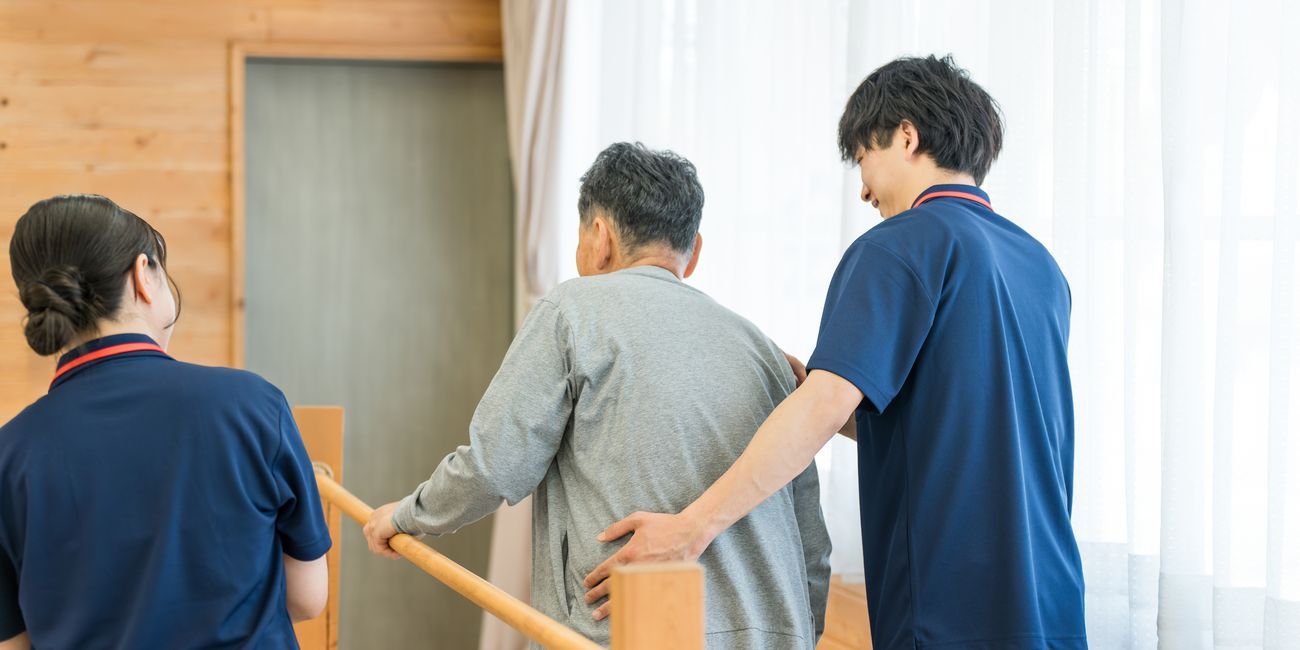 メイン